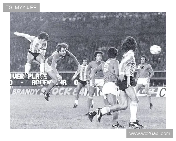 世界杯死亡之组的精彩瞬间回顾:那些令人难忘的激烈比赛与精彩表现